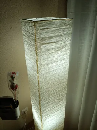 Lámpara de pie moderna Ikea