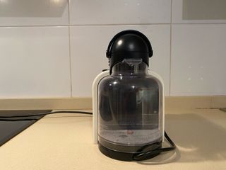 Cafetera Nespresso DeLonghi Blanca