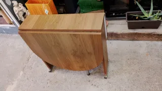 Mesa de cocina extensible madera y metal