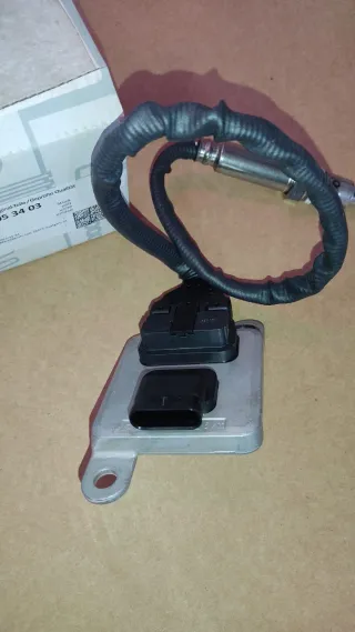 Sensor Nox Mercedes-Benz A 000 905 34 03