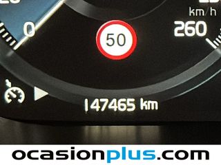 Volvo XC60 2.0 T4 Momentum Auto 140 kW (190 CV)