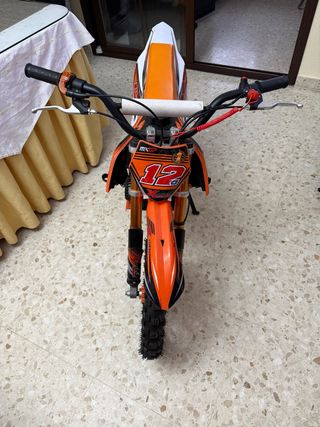 Moto infantil - Poco uso