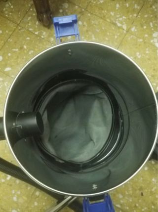 Aspirador industrial cromado