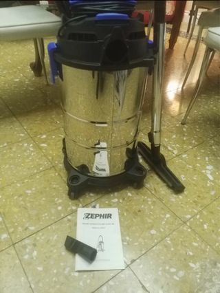 Aspirador industrial cromado