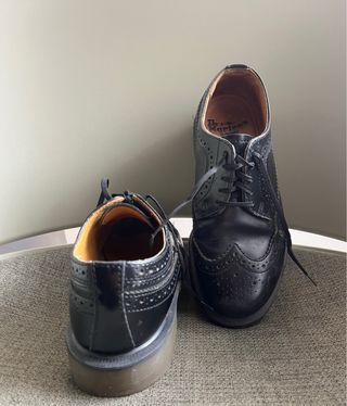 Zapatos Dr. Martens mujer negros