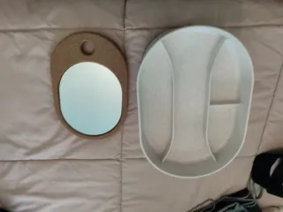 Joyero organizador beige y marrón