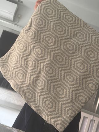 Juego de cortinas, caminos de mesa y cojines