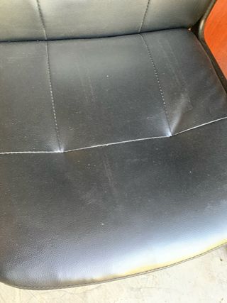 Silla de oficina piel negra