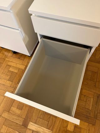 SOLO HOY Cajonera blanca con ruedas