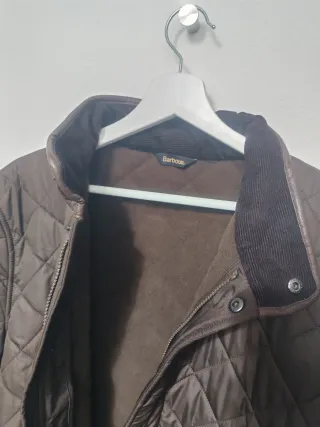 Chaqueta acolchada Barbour marrón