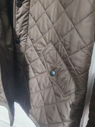 Chaqueta acolchada Barbour marrón