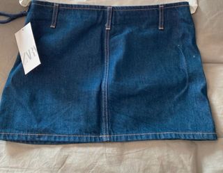 Falda vaquera Zara T.S con etiqueta