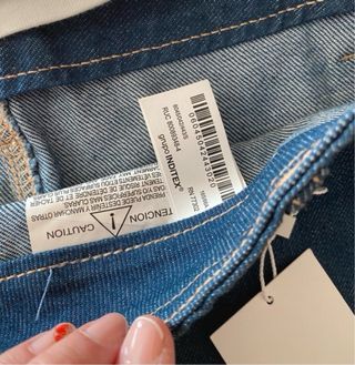 Falda vaquera Zara T.S con etiqueta