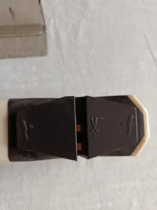 Affila coltelli vintage rosso/bianco