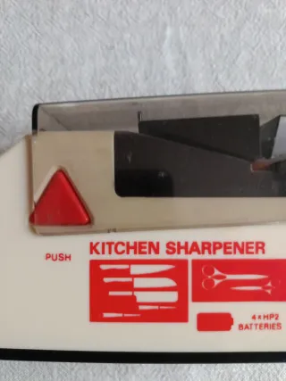 Affila coltelli vintage rosso/bianco