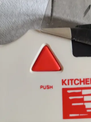 Affila coltelli vintage rosso/bianco