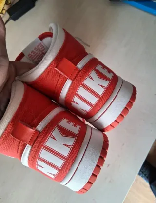 SCARPE NIKE