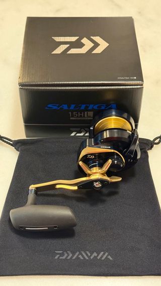 Carrete Daiwa Saltiga 15HL Nuevo