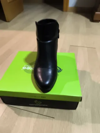 Botines Amarpies Mujer 39 Negros,guantes y cinturó