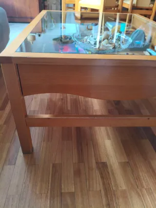 Mesa centro madera con cajón y cristal