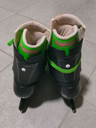 Pattini da ghiaccio Risport neri e verdi