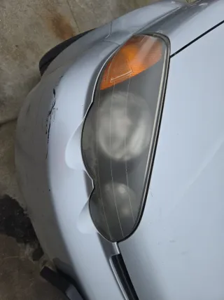 Faro Delantero Derecho Honda HR-V 2000