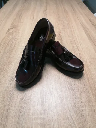 Mocasines El Rayo (marrón, talla 42).