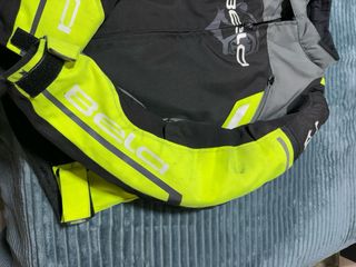 Chaqueta Moto Bela Negra y Flúor