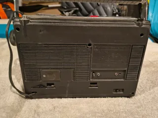 Radio Cassette Sanyo FM AM