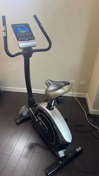 Bicicleta Estática Salter STR con Monitor