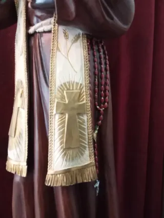 Statua San Pio da Pietralcina