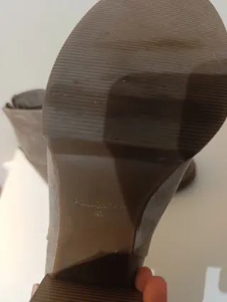 Botines tacón beige