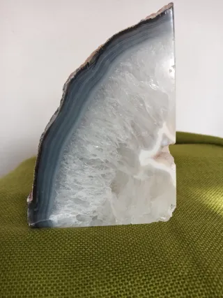 Geoda de Cuarzo Natural