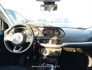 FIAT TIPO 1.3 Pop Business 70kW (95CV) Mjet 5P