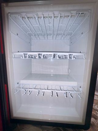 Nevera Exhibidora Granini Roja