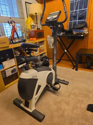 Bicicleta Estática Reebok B5.1e