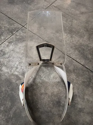 Cúpula Rade Garage para Husqvarna 701