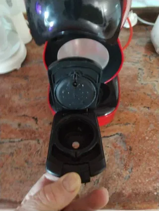 Cafetera Krups Dolce Gusto Diseño Futurista