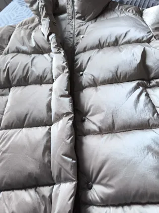 Abrigo Mango S beige metalizado.Es una ganga!