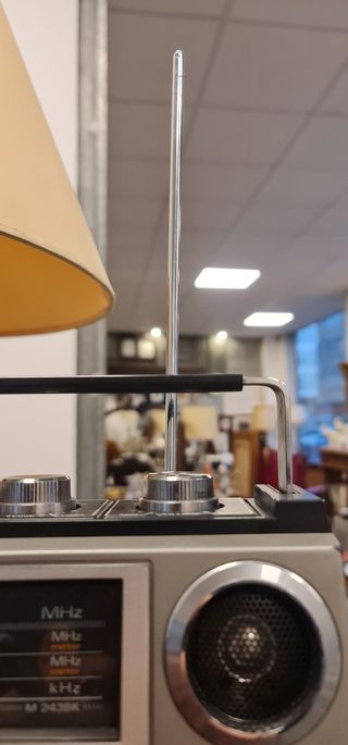 Radio Cassette Sanyo M2438K Plata