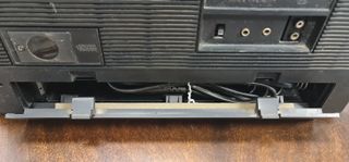 Radio Cassette Sanyo M2438K Plata