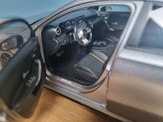 Maqueta Mercedes A45S 1:18