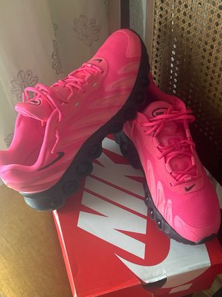 Nike Air Max DN Rosa
