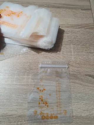 Sacaleches Eléctrico Momcozy M5 + Bolsas regalo