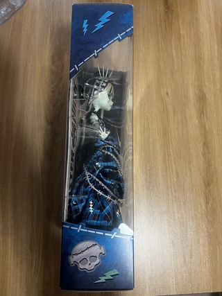 Monster High Frankie Stitched in Style