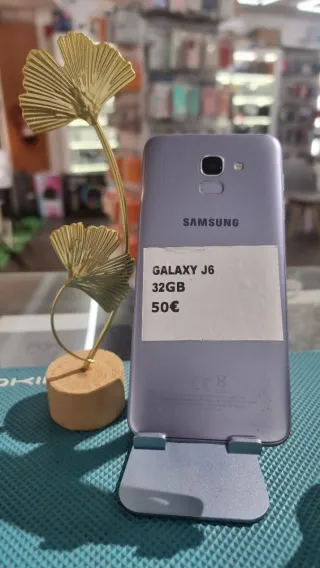 Samsung Galaxy J6 32GB Argento