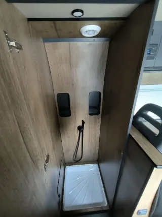 Camper Ducato 2.3 L2H2 VIP 4 plazas sin estrenar