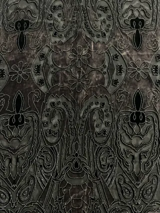 Sciarpa nera con perline e frange 100% SETA