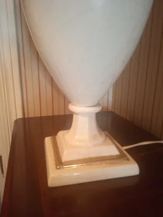 Lámpara de mesa cerámica Peralta