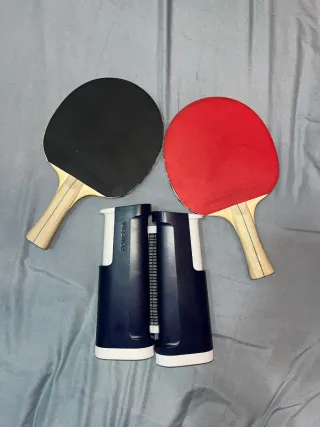 Raquetas y red de ping-pong